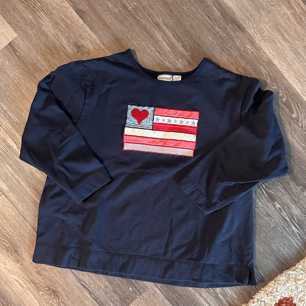 embroidered USA crewneck